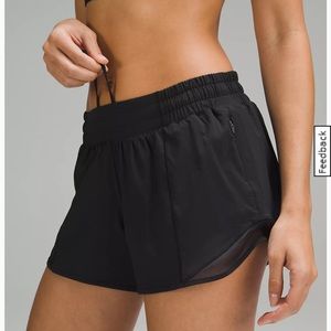 Lululemon Hotty Hot Shorts Low-Rise 4” Inseam